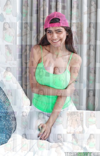 Mia khalifa photo mosaic - photo, cm